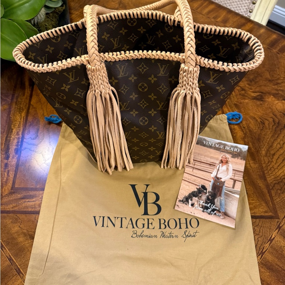 **TRADE - DO NOT BUY** Louis Vuitton Sac Shopping Tote, NEW - Picture 5 of 10